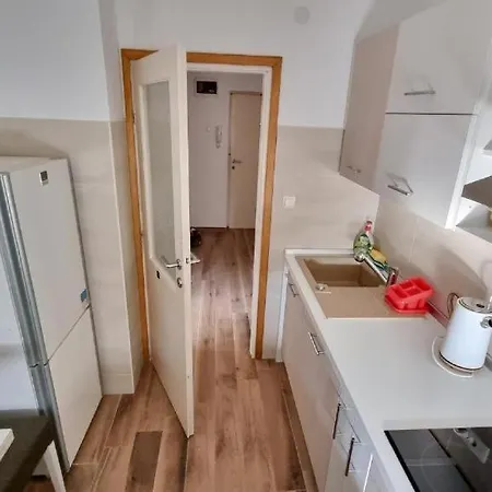 Apartman Ory Appartamento Umago